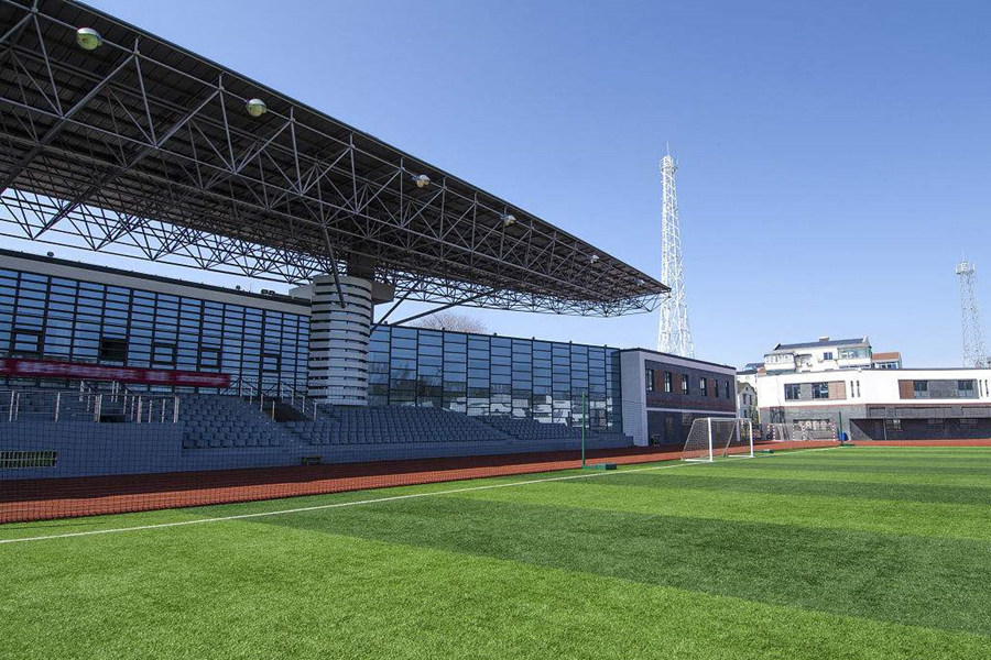 兴安盟体育场看台网架工程