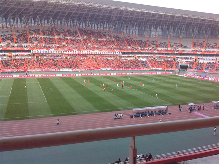 兴安盟体育场看台网架加工